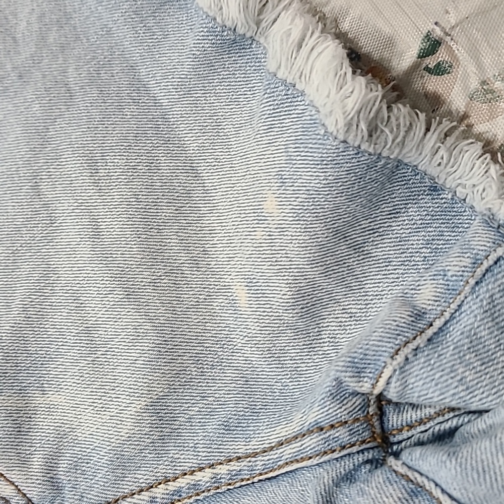 Mossimo High Rise Short Short - Picture 3 of 5